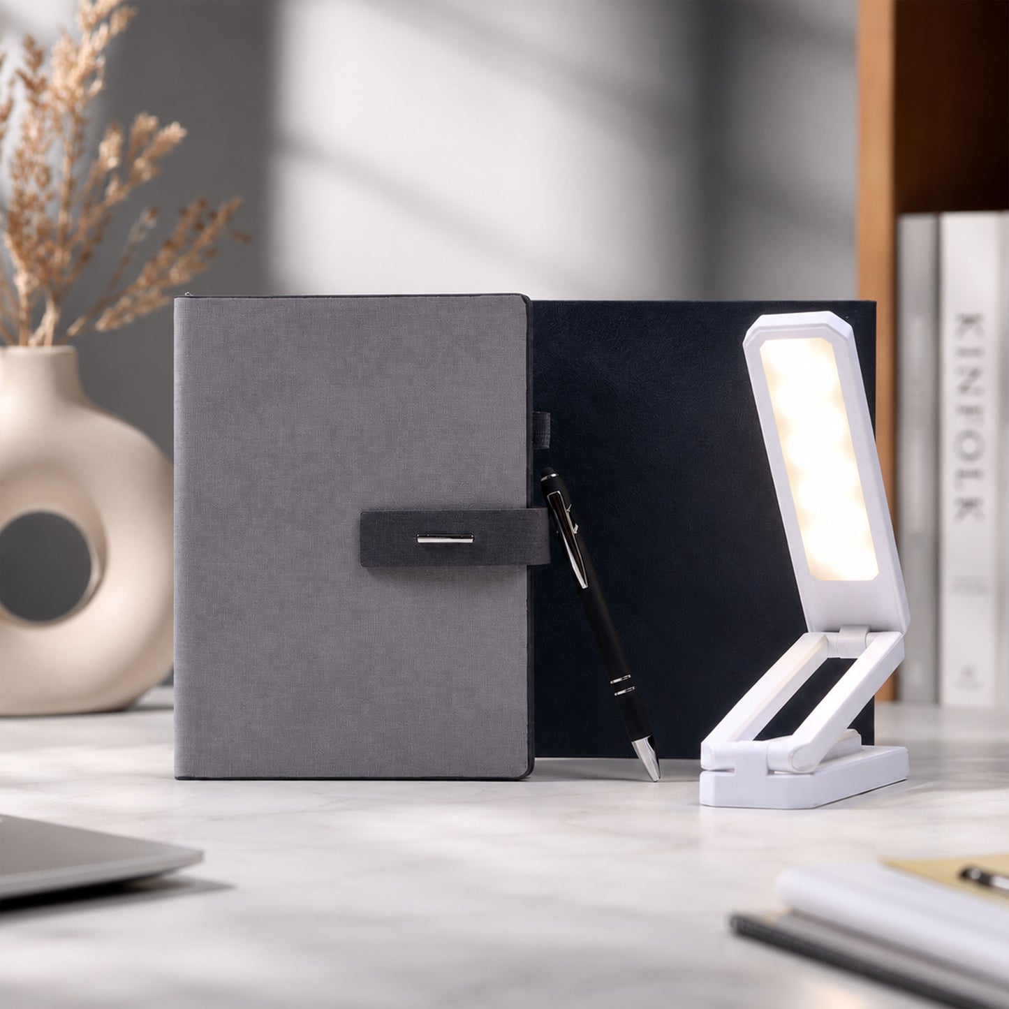 FORU Darkmate 3-in-1 Professional Essentials Gift Hamper