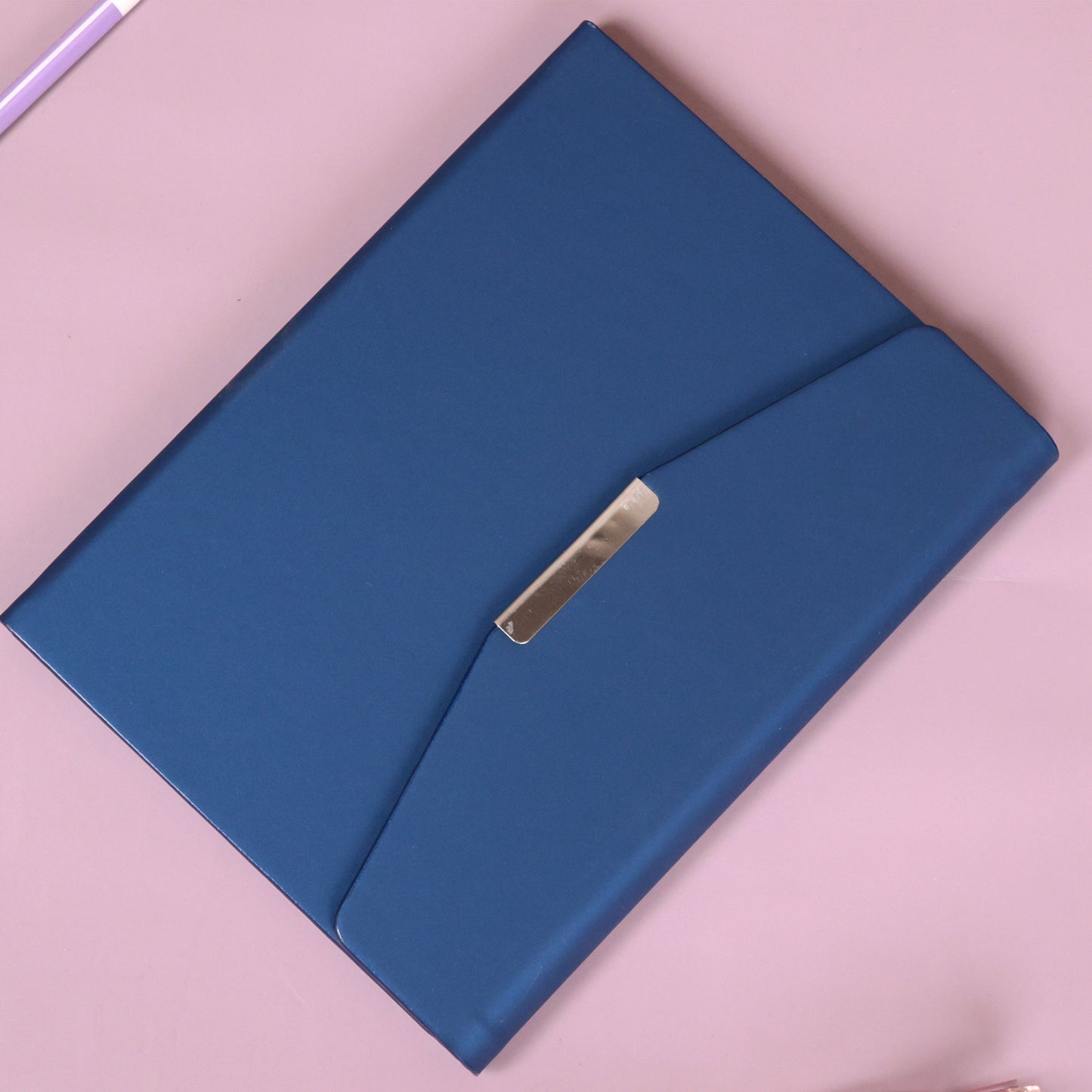 Oasis A5 Customizable Magnetic Lock Notebook